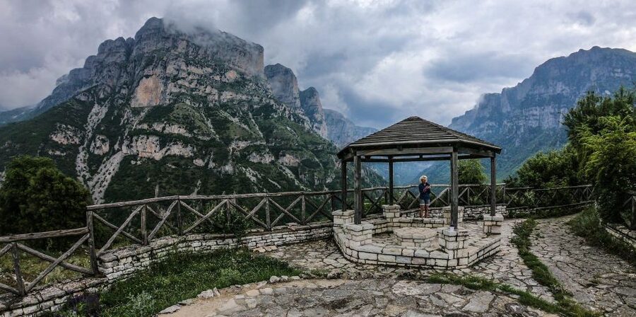 Zagori: Vikos Gorge full-day guided hike - Guides who add more than directions